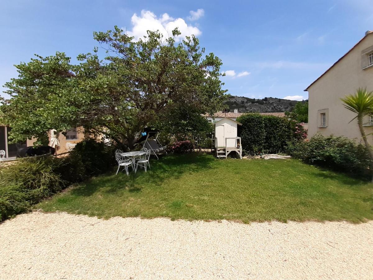 Petite Maison De Campagne Gardoise Théziers エクステリア 写真