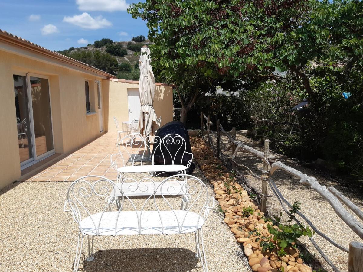 Petite Maison De Campagne Gardoise Théziers エクステリア 写真